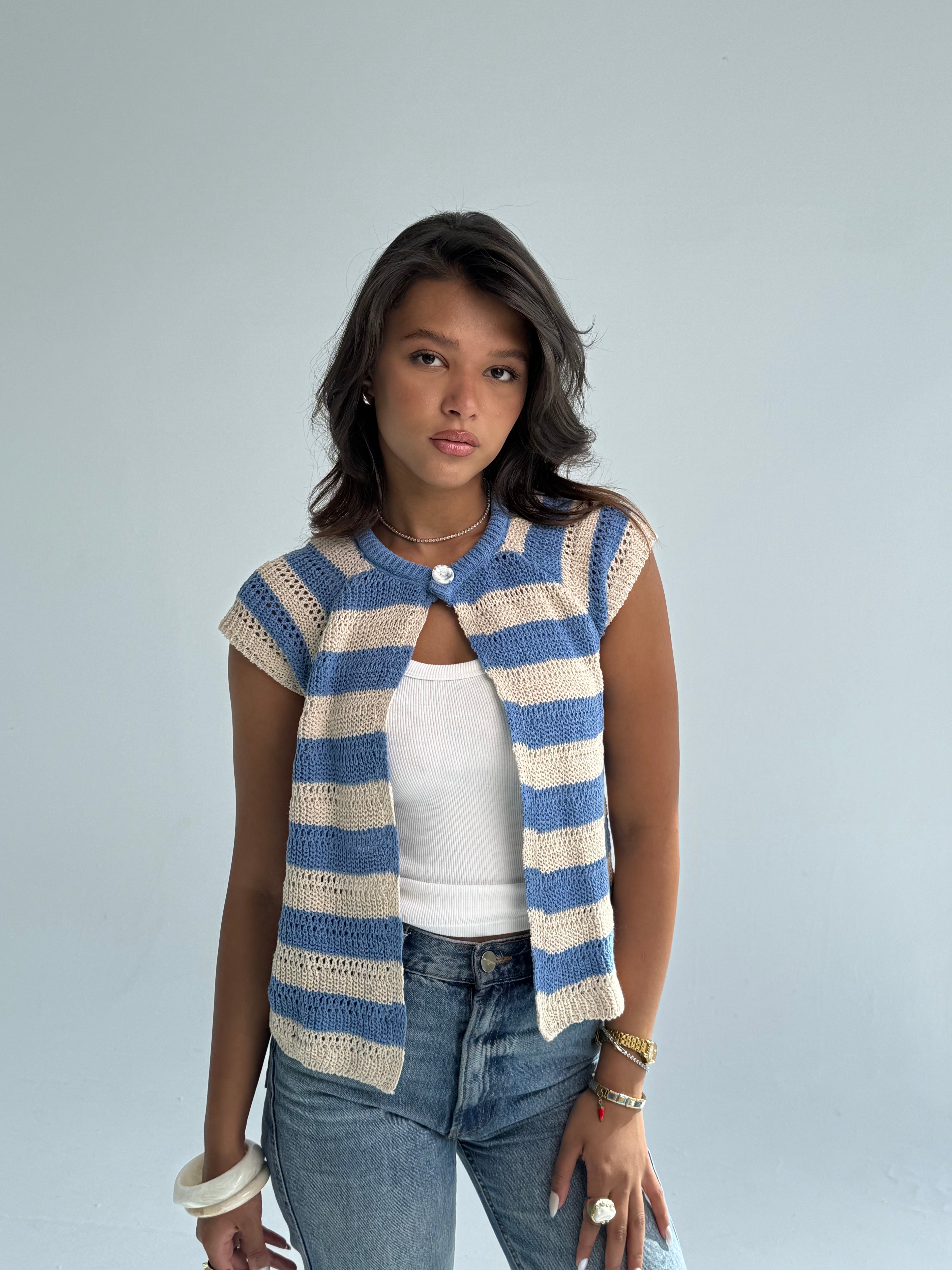 Buttoned knit in Baby Blue