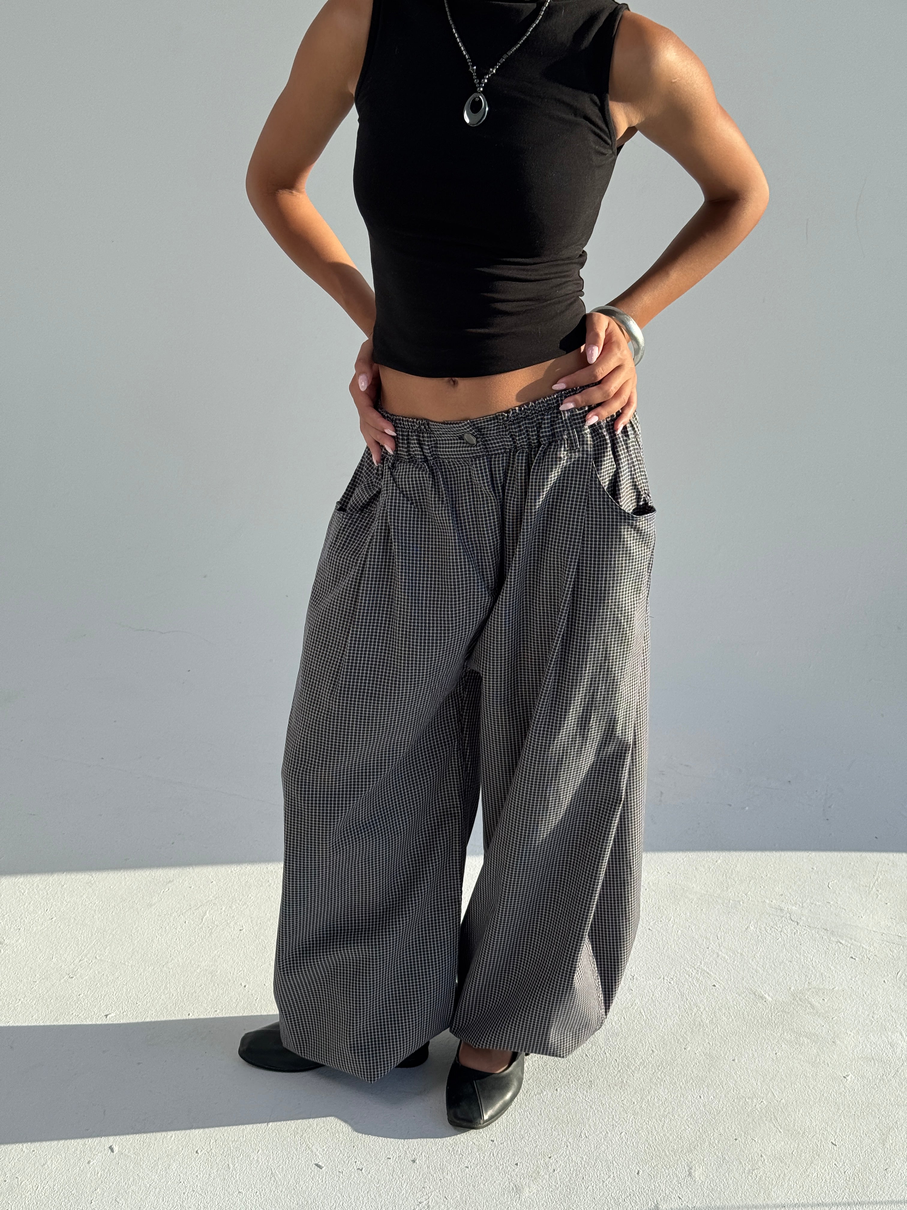 Plaid Pants Dark Shade